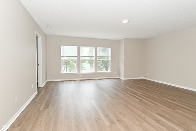 10421 Parmer Circle, Fishers, IN 46038