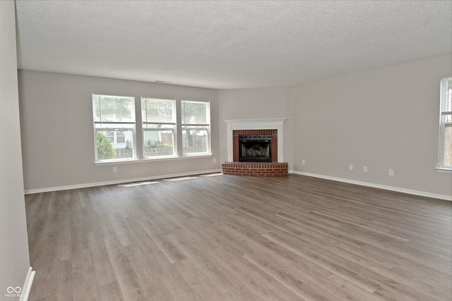 10421 Parmer Circle, Fishers, IN 46038