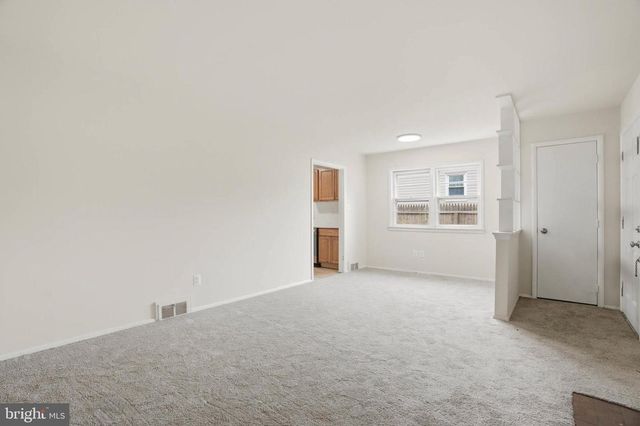 6605 RIGGS RD, Hyattsville, MD 20782
