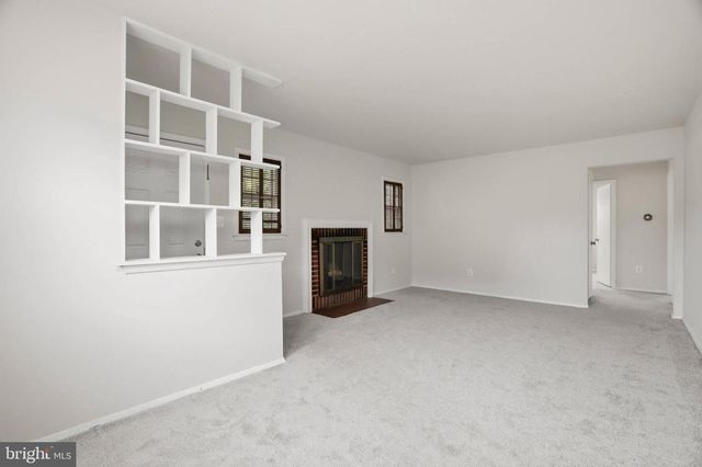 6605 RIGGS RD, Hyattsville, MD 20782