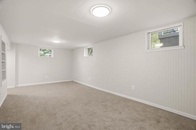 6605 RIGGS RD, Hyattsville, MD 20782