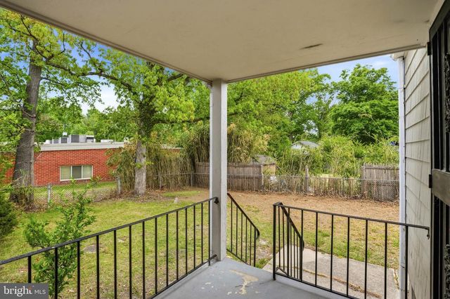 6605 RIGGS RD, Hyattsville, MD 20782