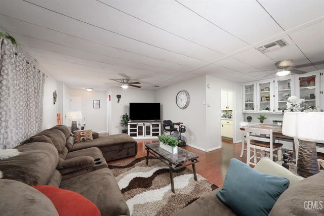 8500 Kern Canyon Road 66, Bakersfield, CA 93306