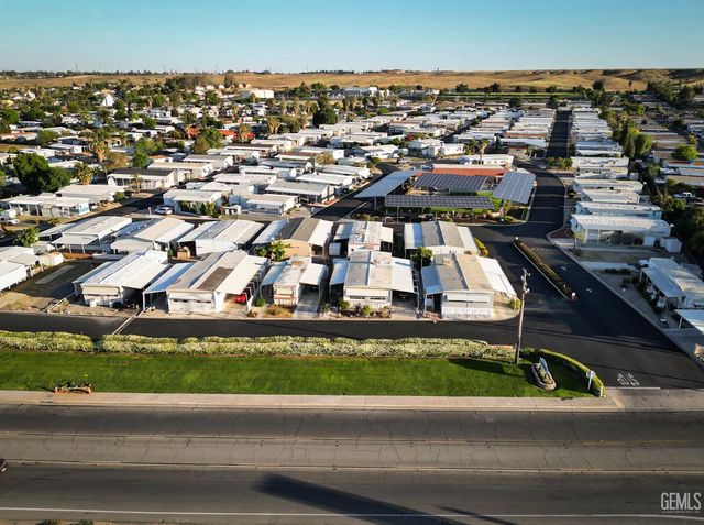 8500 Kern Canyon Road 66, Bakersfield, CA 93306