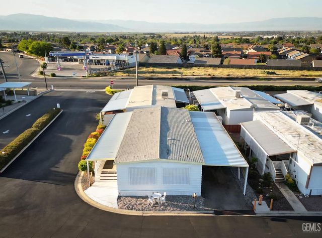 8500 Kern Canyon Road 66, Bakersfield, CA 93306