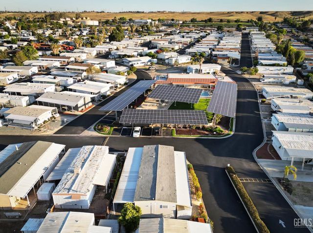 8500 Kern Canyon Road 66, Bakersfield, CA 93306