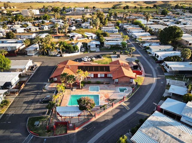 8500 Kern Canyon Road 66, Bakersfield, CA 93306