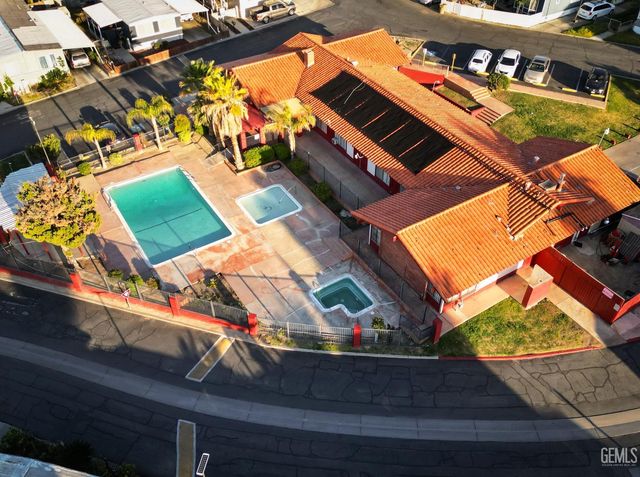 8500 Kern Canyon Road 66, Bakersfield, CA 93306