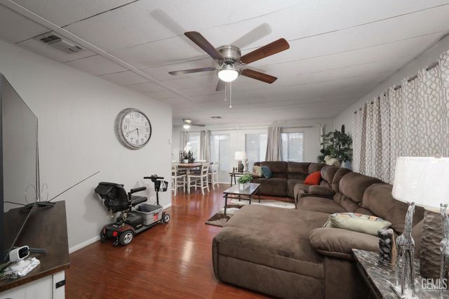 8500 Kern Canyon Road 66, Bakersfield, CA 93306