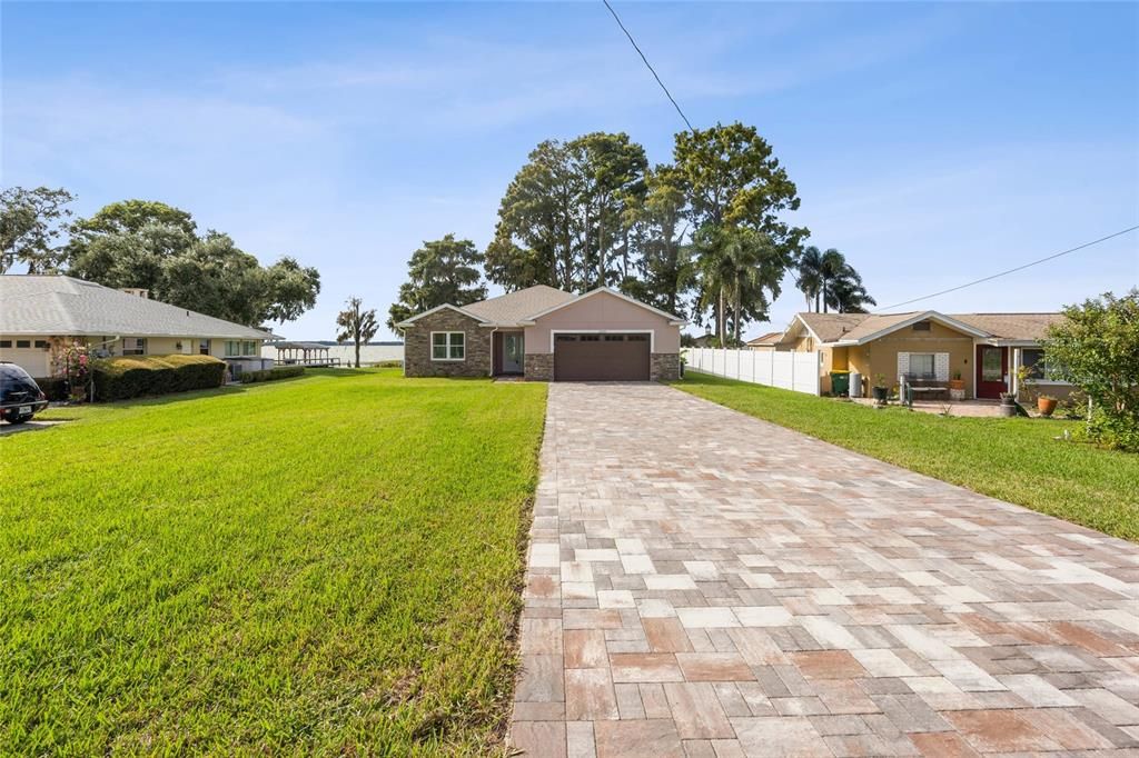 2635 LAKE EUSTIS DRIVE, Tavares, FL 32778