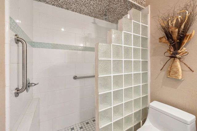 92 Lake Shore Drive, Rancho Mirage, CA 92270