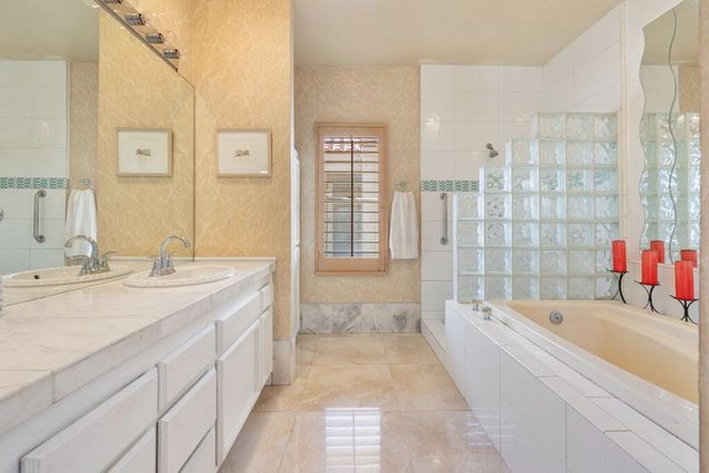 92 Lake Shore Drive, Rancho Mirage, CA 92270