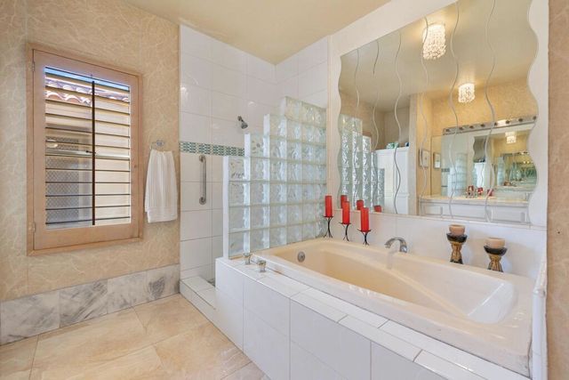 92 Lake Shore Drive, Rancho Mirage, CA 92270