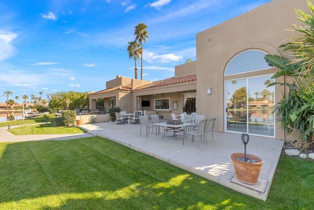 92 Lake Shore Drive, Rancho Mirage, CA 92270