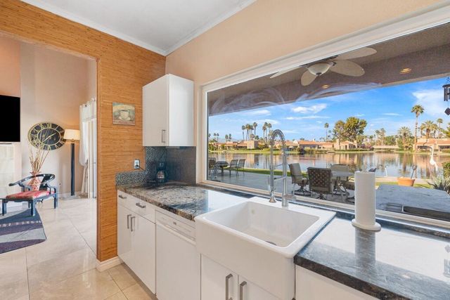 92 Lake Shore Drive, Rancho Mirage, CA 92270