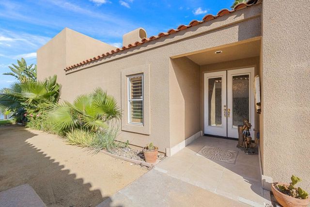 92 Lake Shore Drive, Rancho Mirage, CA 92270