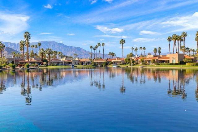 92 Lake Shore Drive, Rancho Mirage, CA 92270