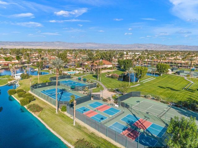 92 Lake Shore Drive, Rancho Mirage, CA 92270