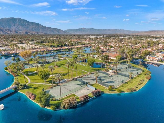 92 Lake Shore Drive, Rancho Mirage, CA 92270