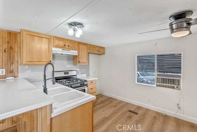 16473 Green Tree Boulevard 46, Victorville, CA 92395