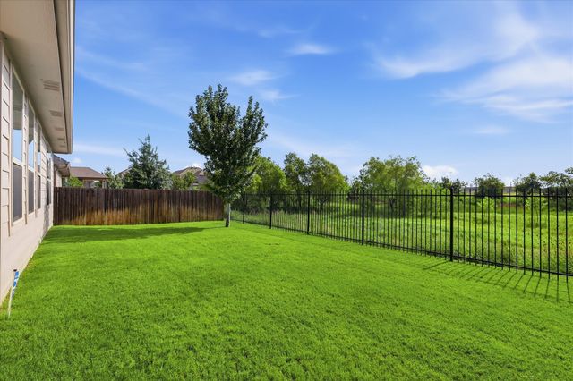 8312 Pine Meadows Drive, Fort Worth, TX 76244