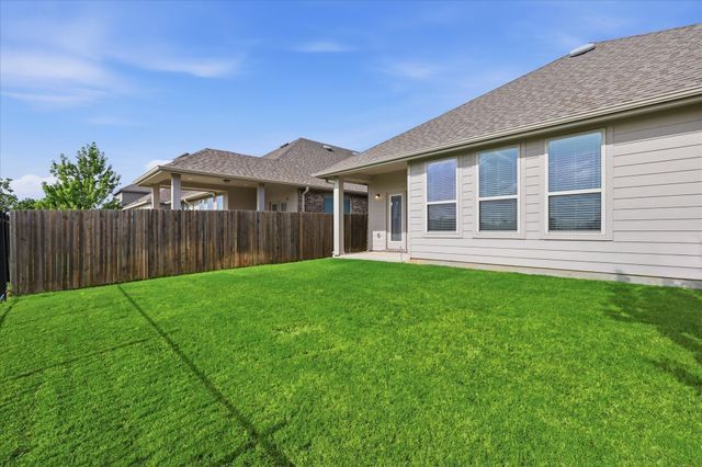 8312 Pine Meadows Drive, Fort Worth, TX 76244