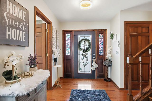 7944 Cooper ROAD, Kenosha, WI 53142