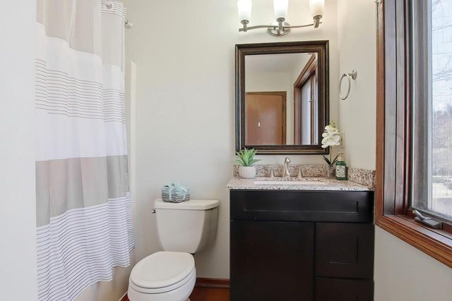 7944 Cooper ROAD, Kenosha, WI 53142