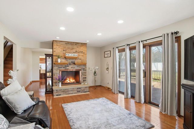 7944 Cooper ROAD, Kenosha, WI 53142