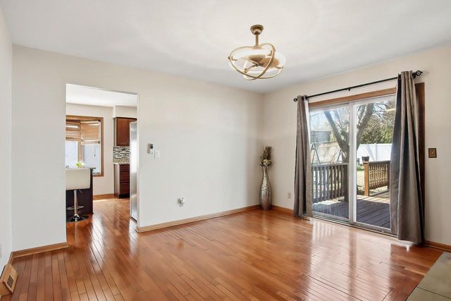 7944 Cooper ROAD, Kenosha, WI 53142