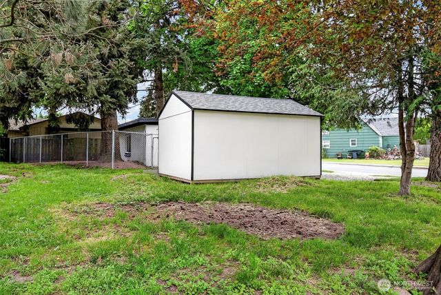 605 32nd Avenue, Longview, WA 98632