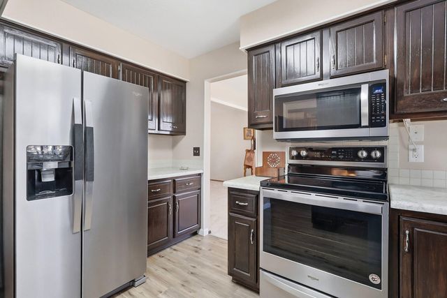 4320 Belle Avenue, Davenport, IA 52807