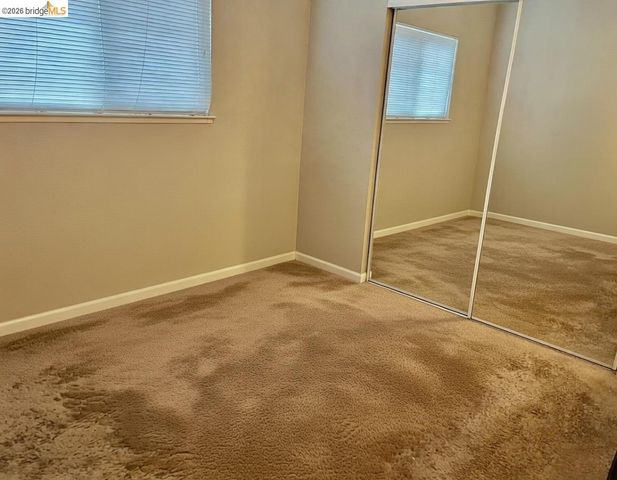 3839 Moonbeam DR, Sacramento, CA 95827