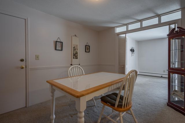 36 English Village Rd Apt 202R, Manchester, NH 03102