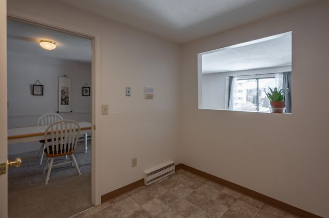 36 English Village Rd Apt 202R, Manchester, NH 03102