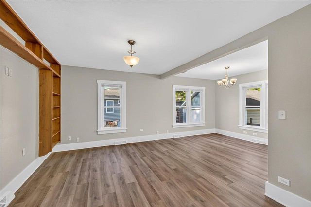 119 East Avenue, Belleville, WI 53508