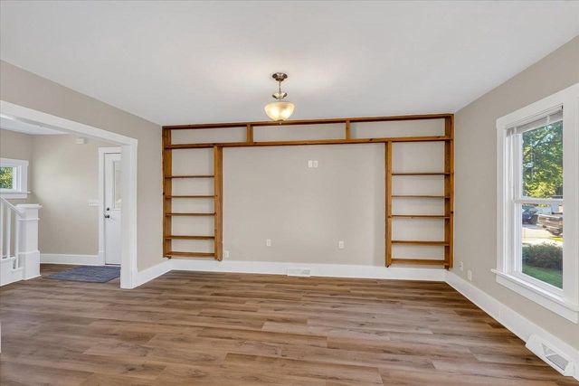 119 East Avenue, Belleville, WI 53508