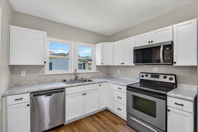119 East Avenue, Belleville, WI 53508