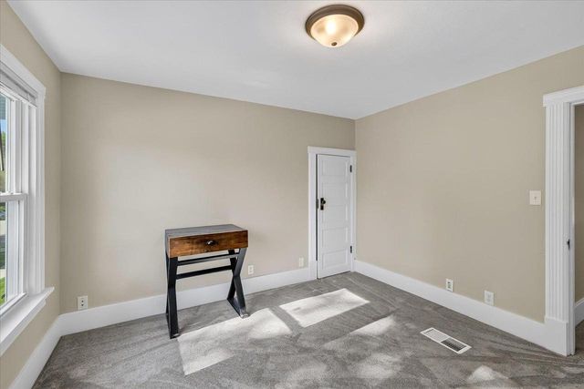 119 East Avenue, Belleville, WI 53508