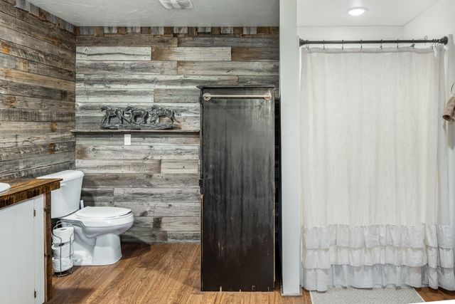 844 Mc Lean Road, Mountain Grove, MO 65711