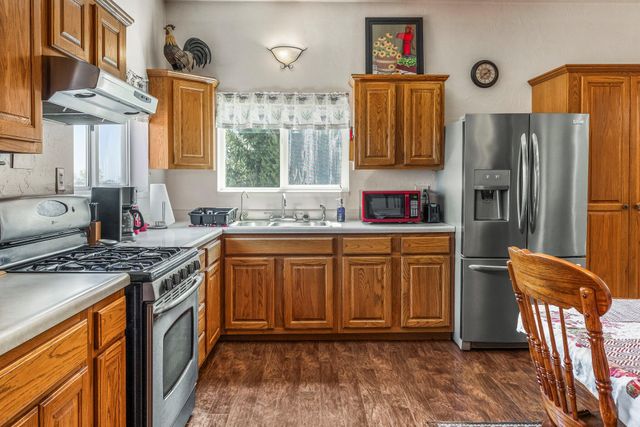 844 Mc Lean Road, Mountain Grove, MO 65711