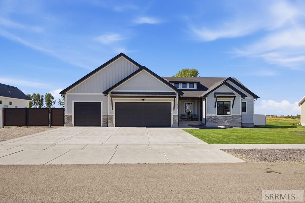 Image 4 of property listing at 3678 E 7 N, Rigby, ID 83442