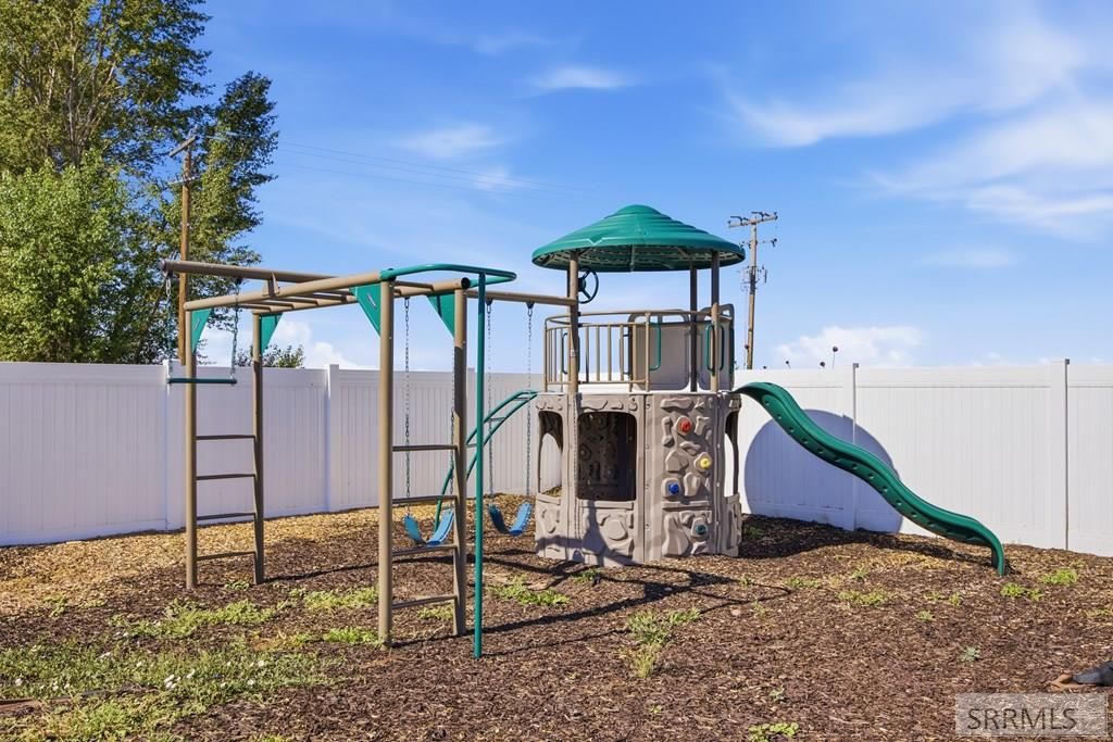 Image 42 of property listing at 3678 E 7 N, Rigby, ID 83442
