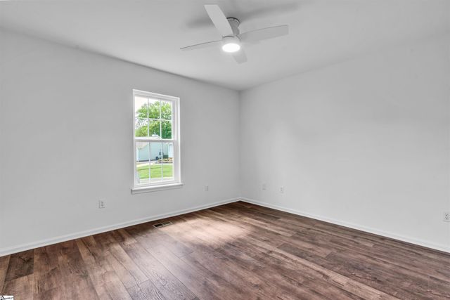 15 Haley Court, Greenville, SC 29607