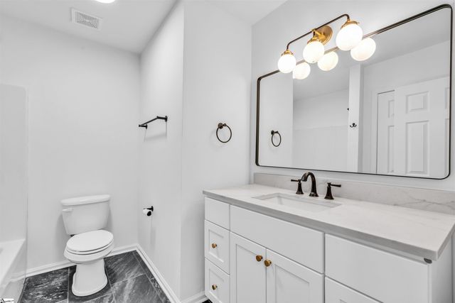 15 Haley Court, Greenville, SC 29607