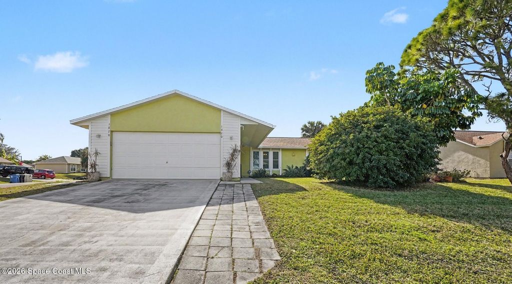 1820 Zaminder Street NW, Palm Bay, FL 32907