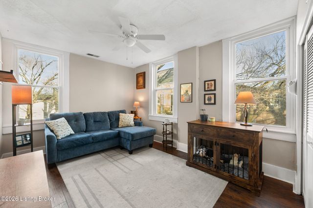 1131 S Brook St APT 4, Louisville, KY 40203