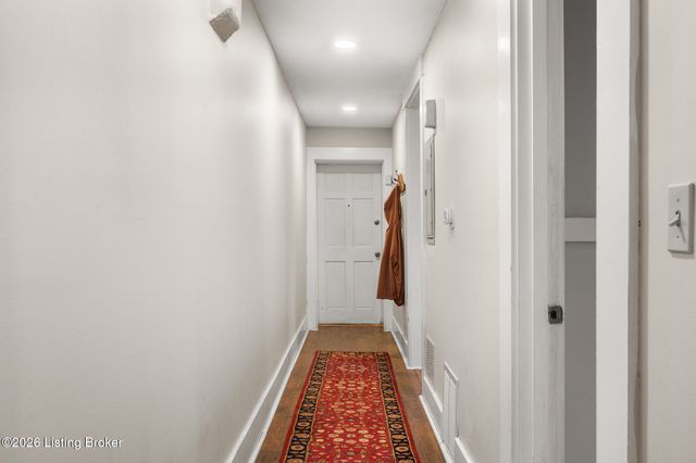 1131 S Brook St APT 4, Louisville, KY 40203