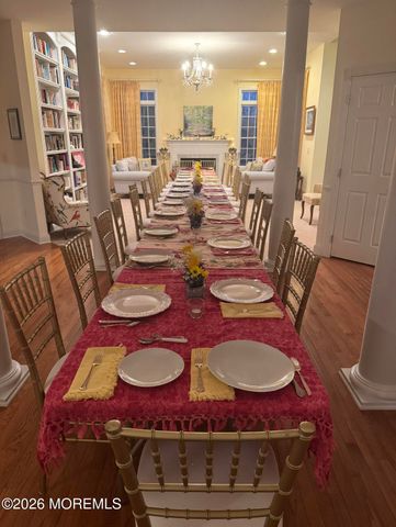 10 Rockingham Court, Manalapan, NJ 07726