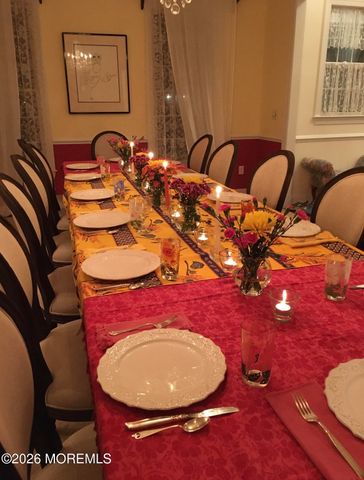 10 Rockingham Court, Manalapan, NJ 07726